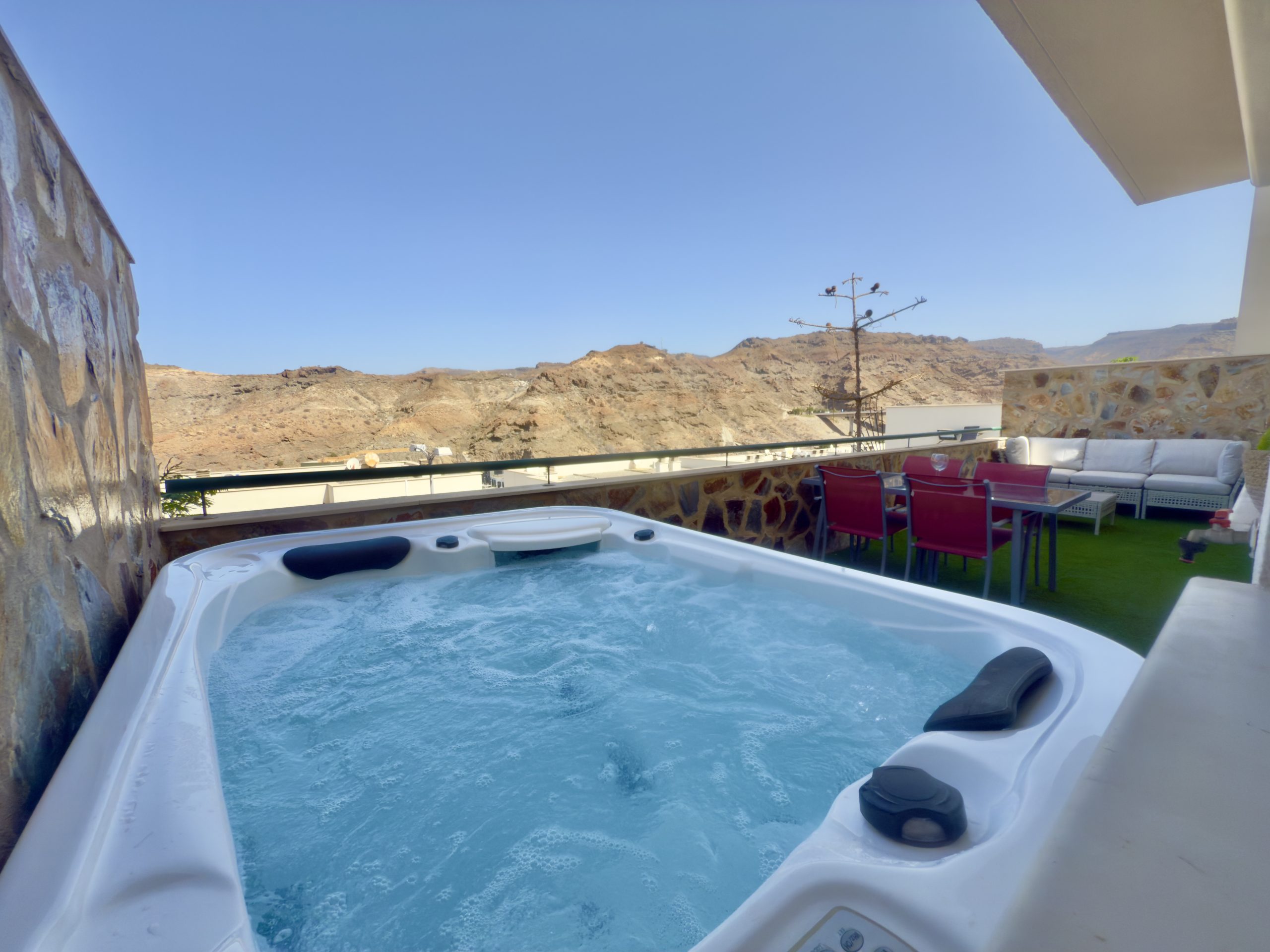 VALLEY VIEW HOLIDAYS